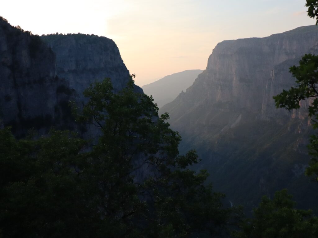 Ioannina – Mikro Papingo: durch die Vikos-Schlucht 18. – 21. Juni 2021 (77 km / 3140 HM)